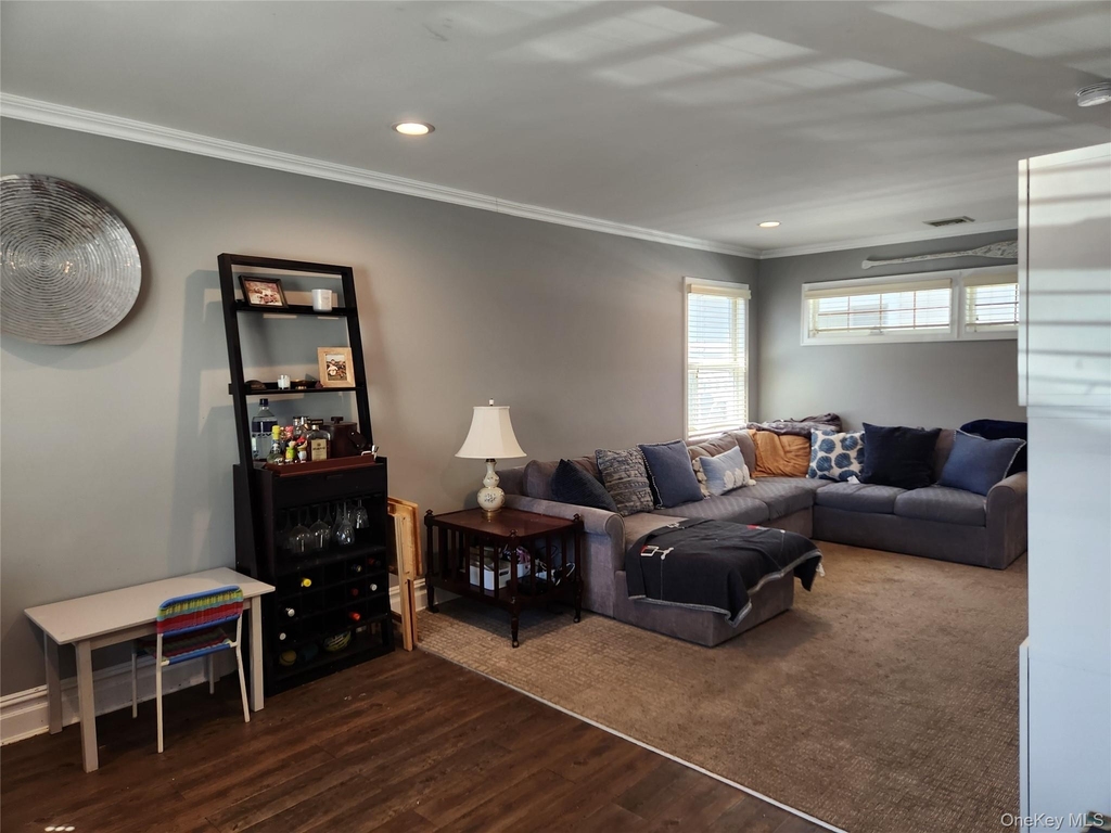 63 Kerrigan Street - Photo 10