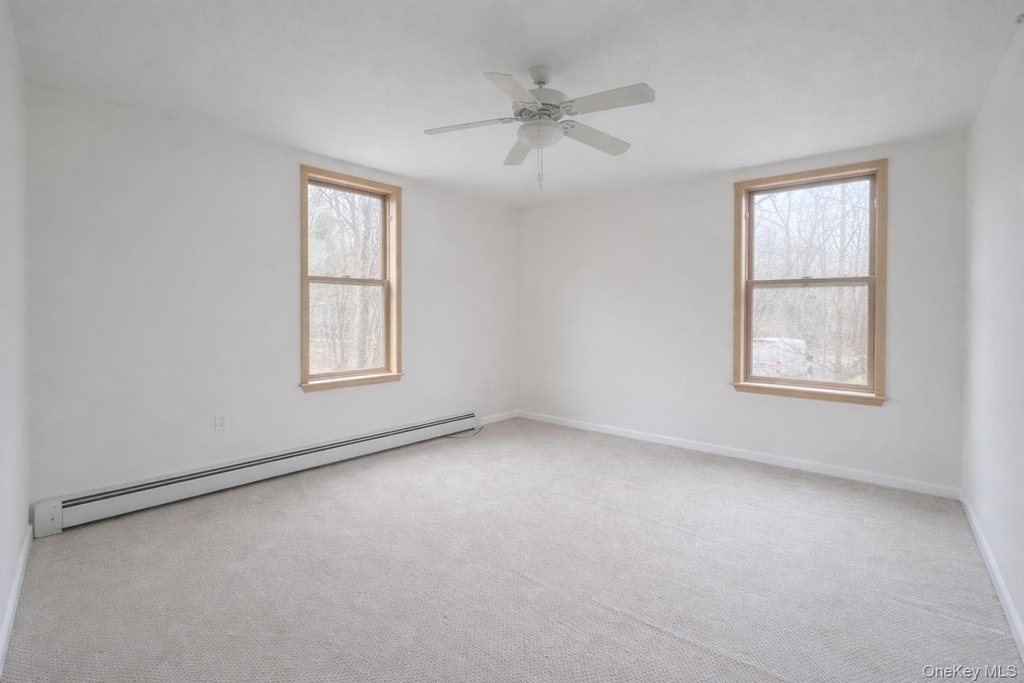 21 Stanton Corner Road - Photo 3