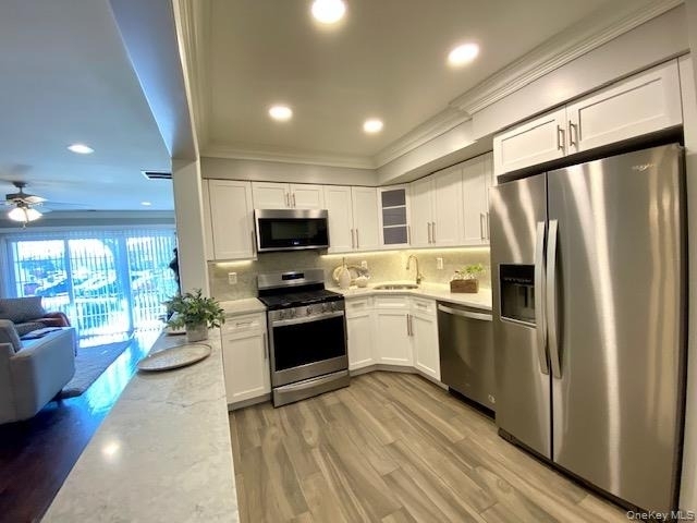 105 Westwood Drive - Photo 1