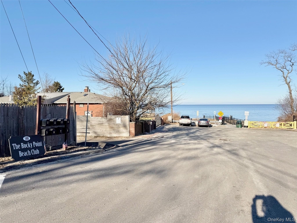 188 Hallock Landing Road - Photo 19