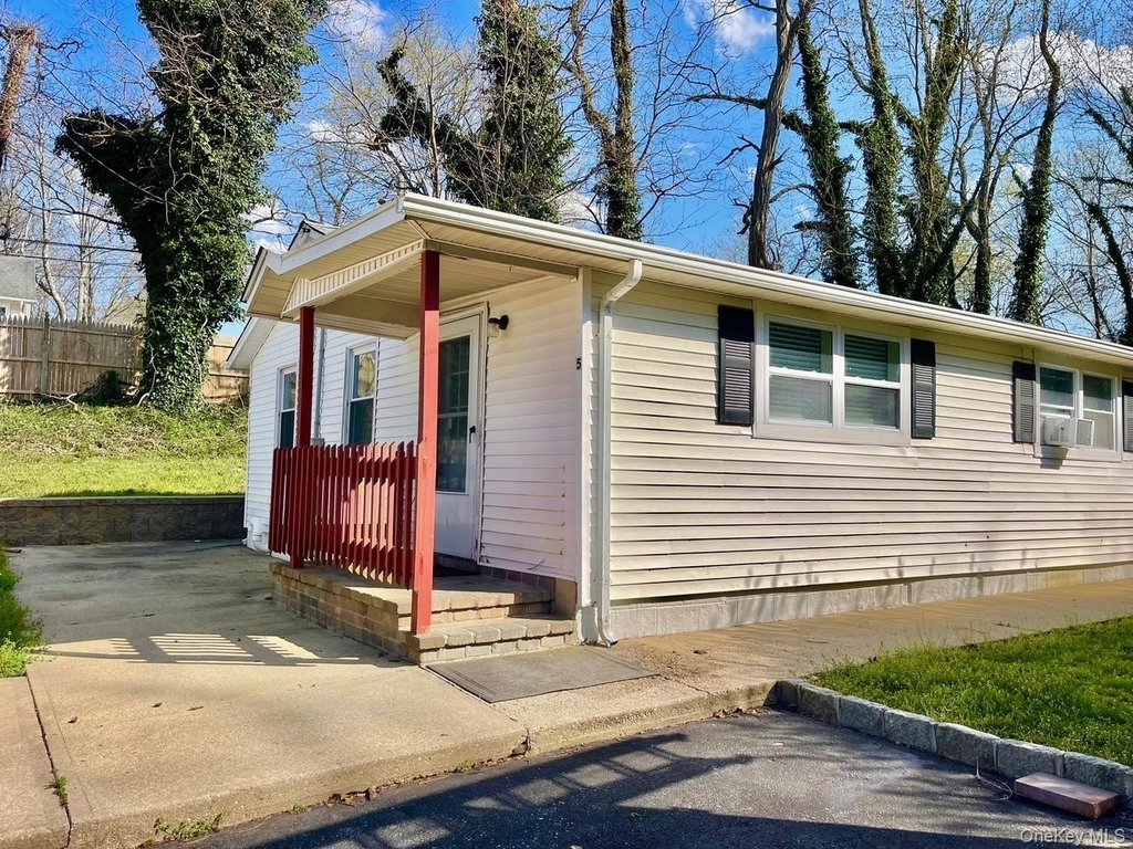 188 Hallock Landing Road - Photo 12