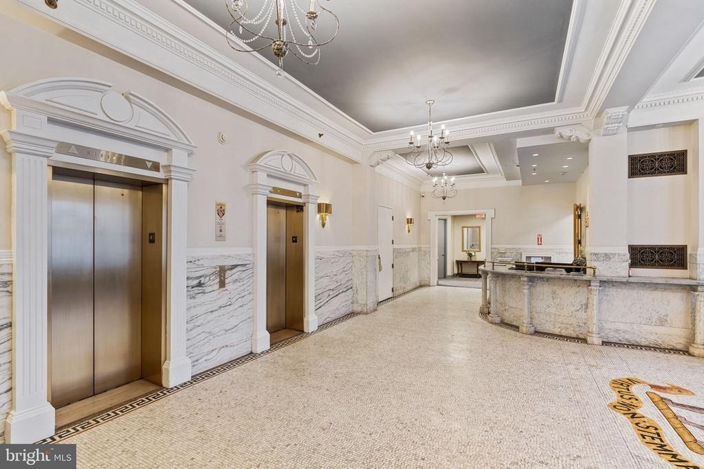 1811 Chestnut Street - Photo 4