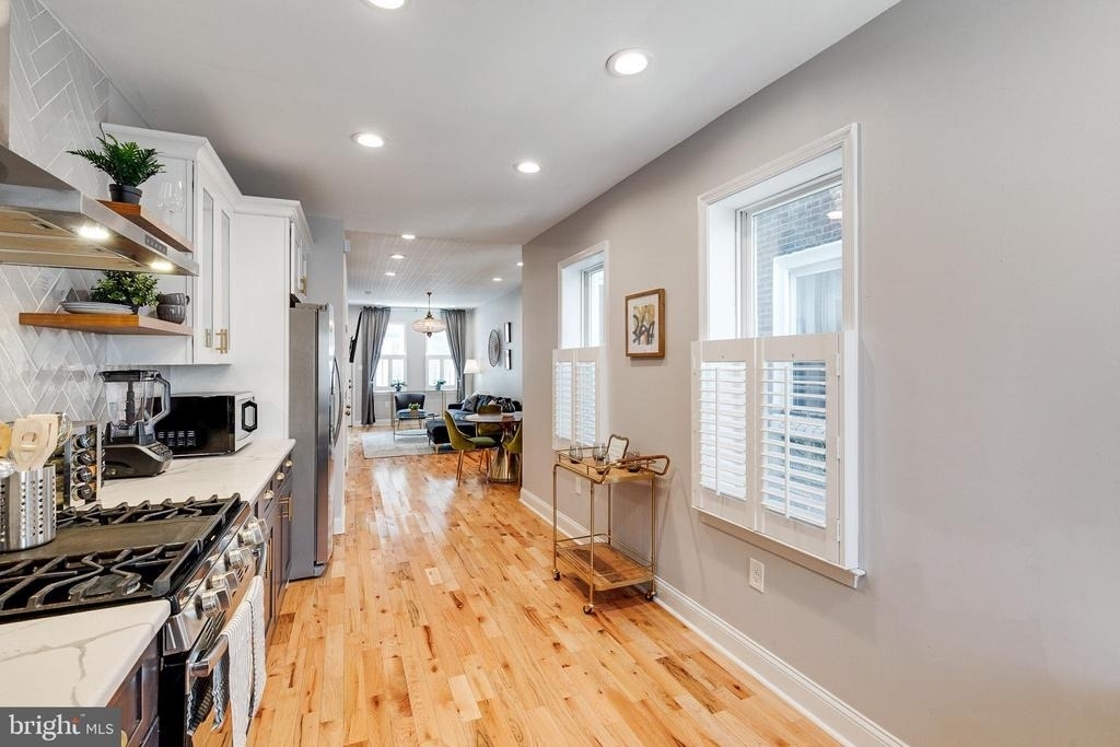 1935 Cambridge Street - Photo 12