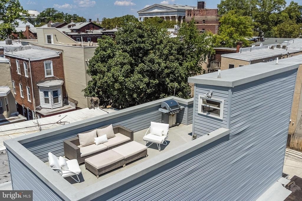 1935 Cambridge Street - Photo 17