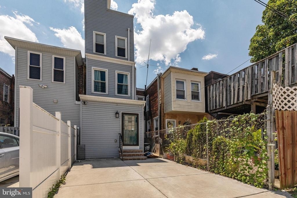 1935 Cambridge Street - Photo 16