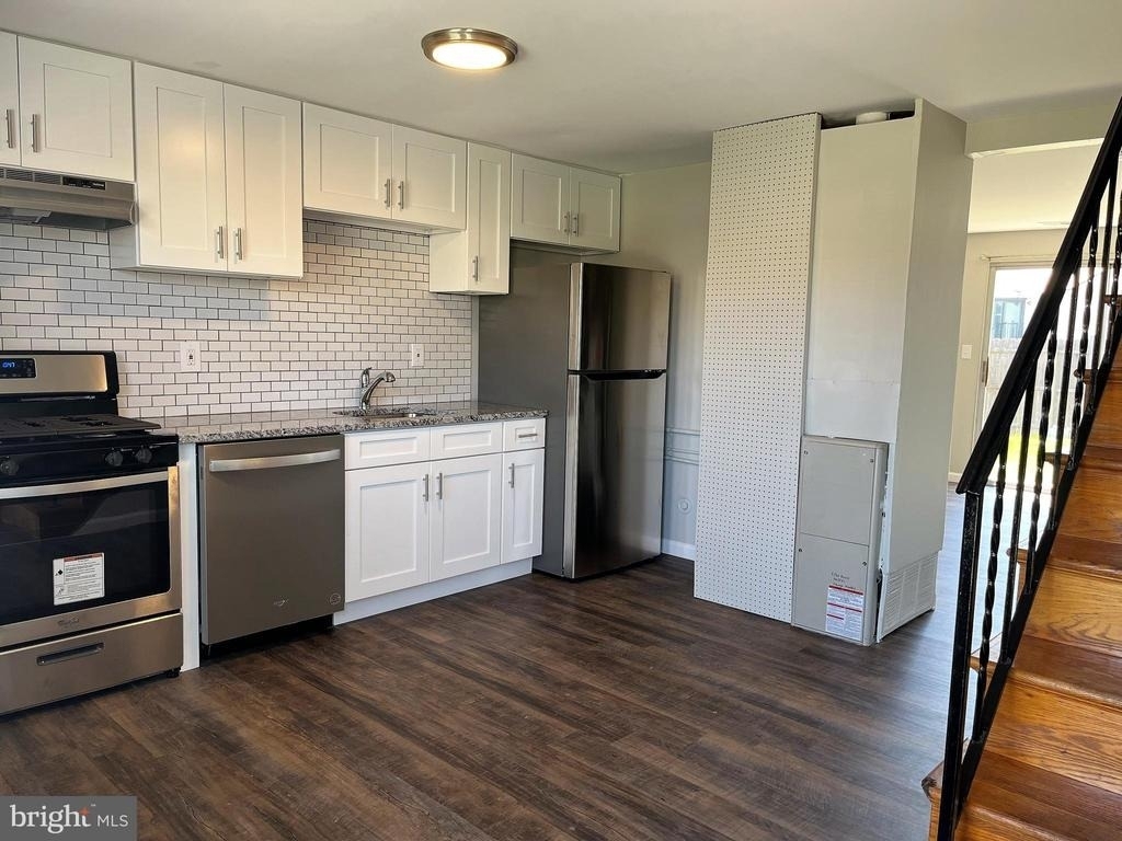 65 North St - Photo 1