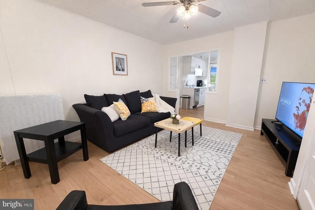 131 Livingston Avenue - Photo 2