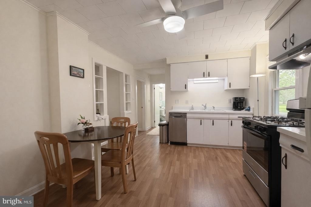 131 Livingston Avenue - Photo 4