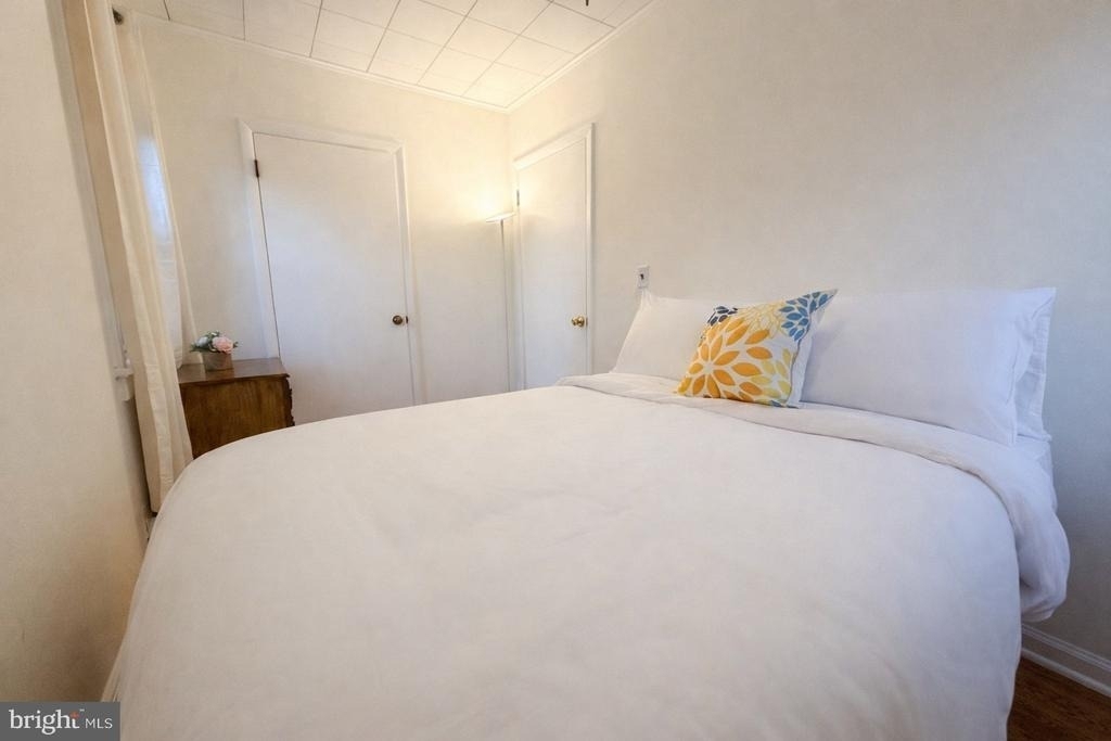 131 Livingston Avenue - Photo 8