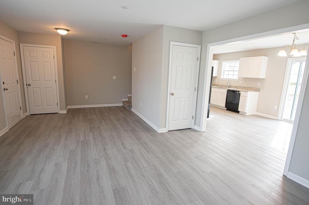 241 Morgans Court - Photo 15