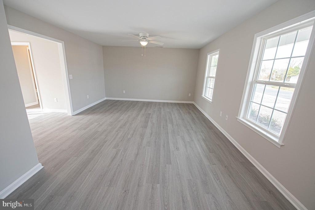 241 Morgans Court - Photo 12