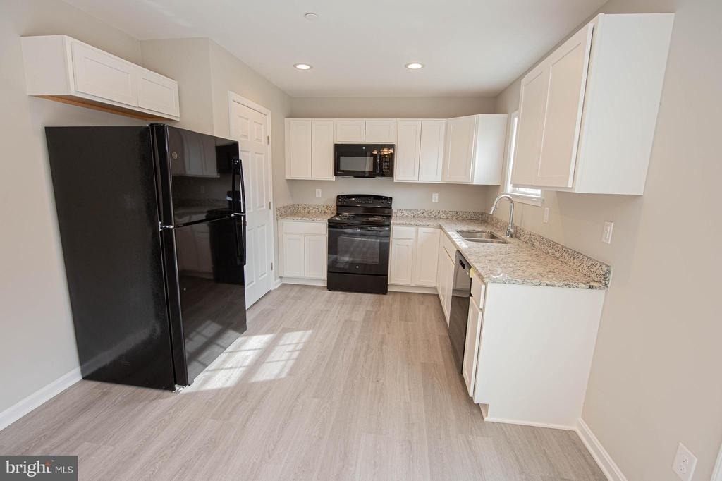 241 Morgans Court - Photo 18
