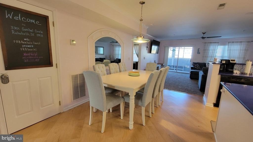 3300 Sanibel Circle - Photo 2