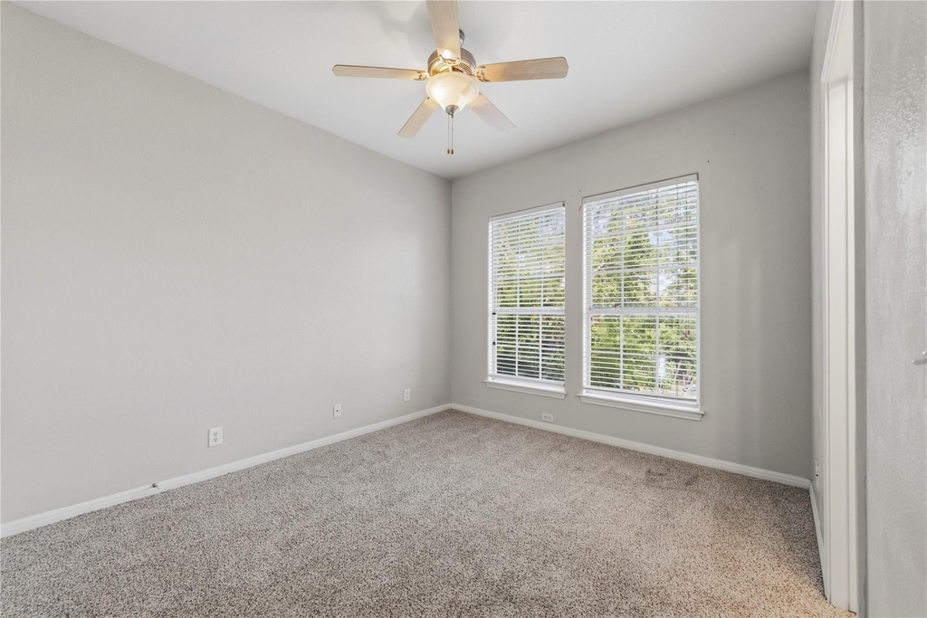 5102 Caswell Ave - Photo 21