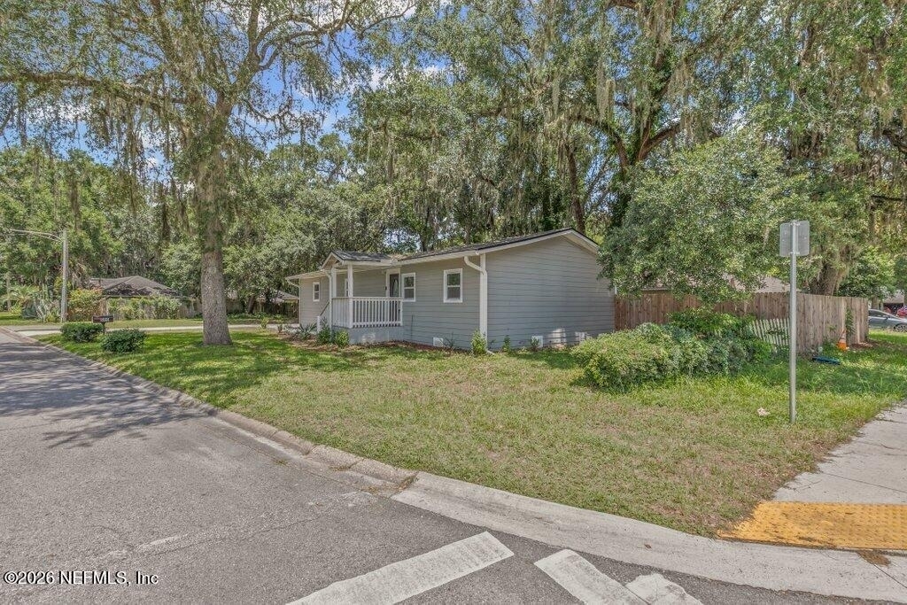600 Lemon Street - Photo 6