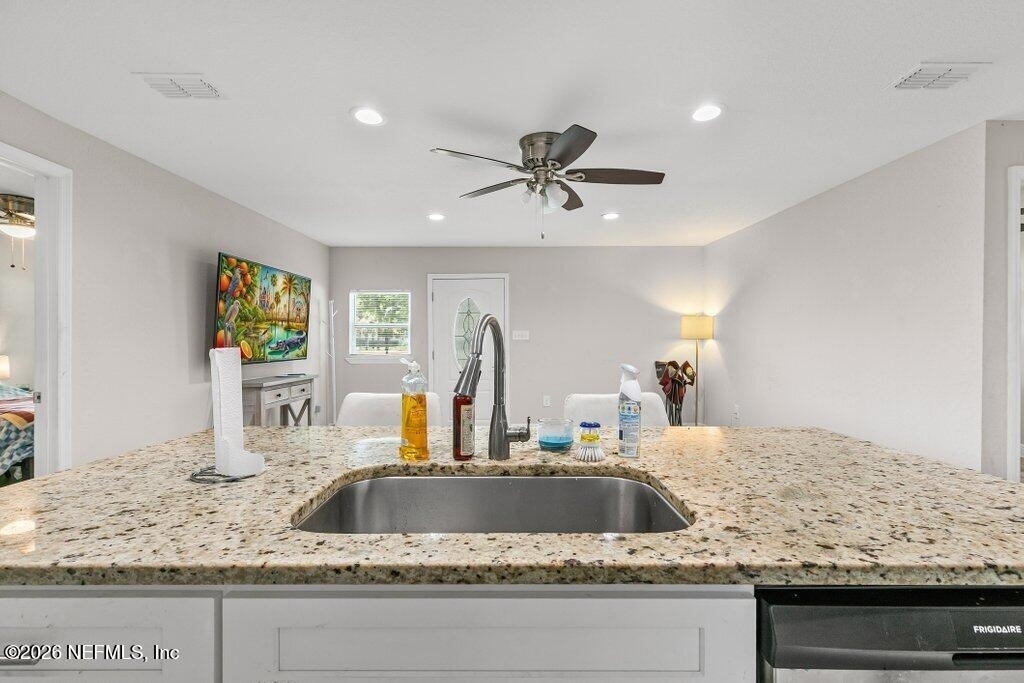 600 Lemon Street - Photo 22