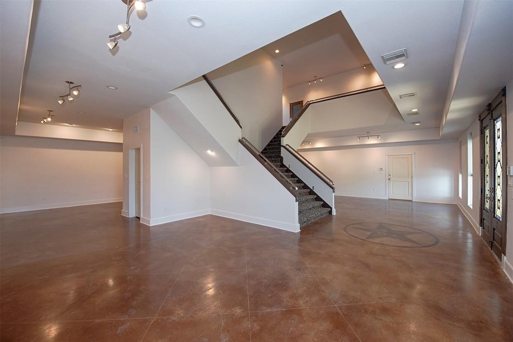 2293 E Bayshore Drive - Photo 8