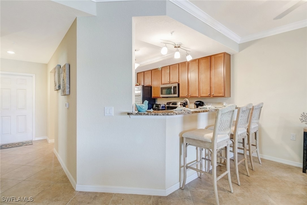 9514 Avellino Way - Photo 8