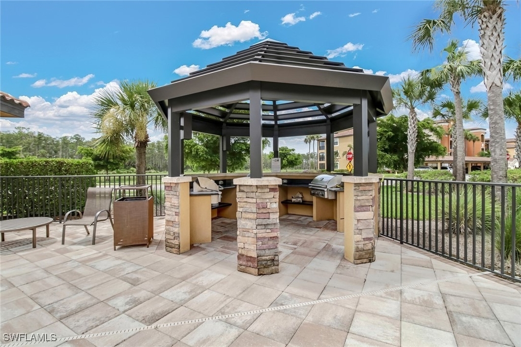 9514 Avellino Way - Photo 26