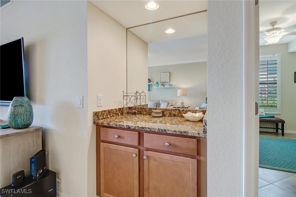 9514 Avellino Way - Photo 16