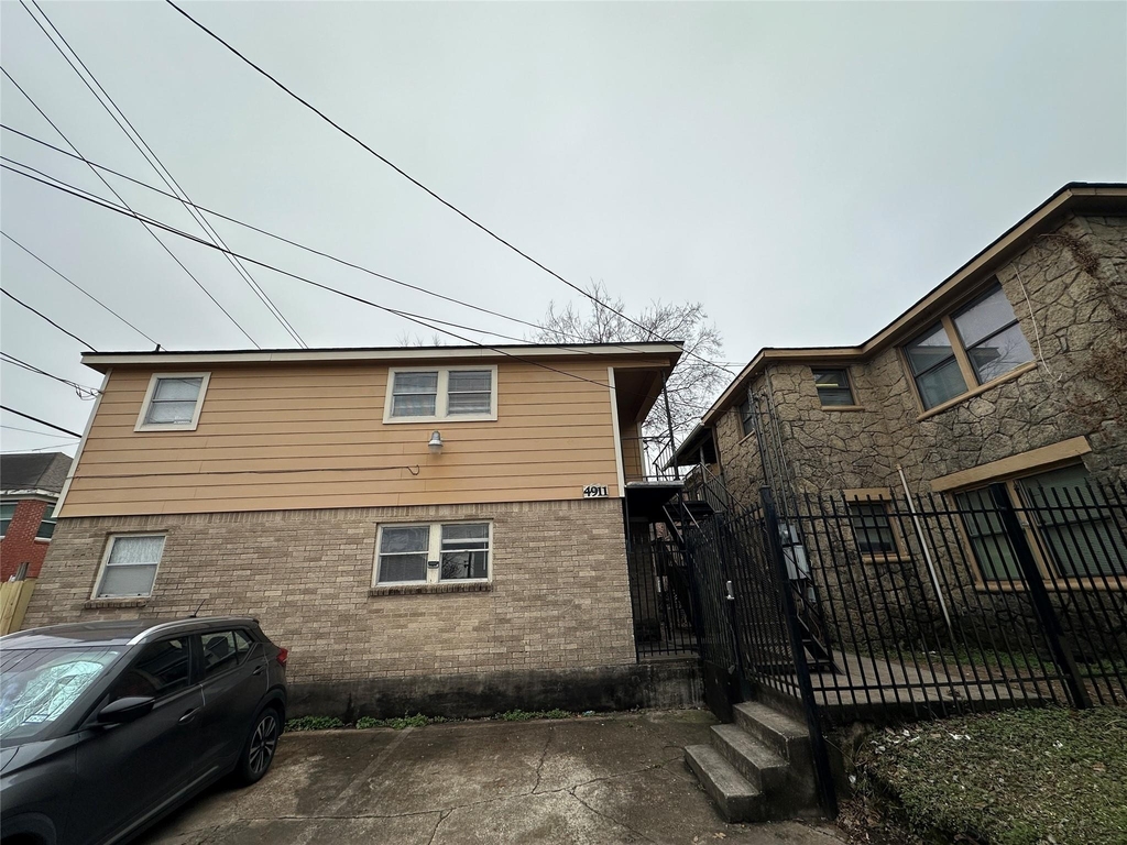 4911 Delano Street - Photo 13