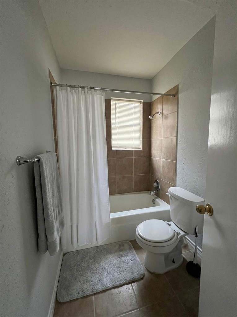 4911 Delano Street - Photo 7