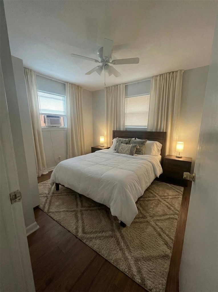 4911 Delano Street - Photo 9