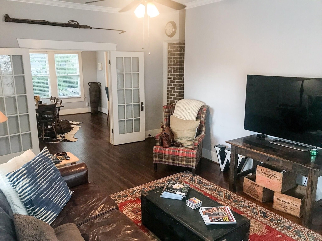 210 Tabor Street - Photo 2