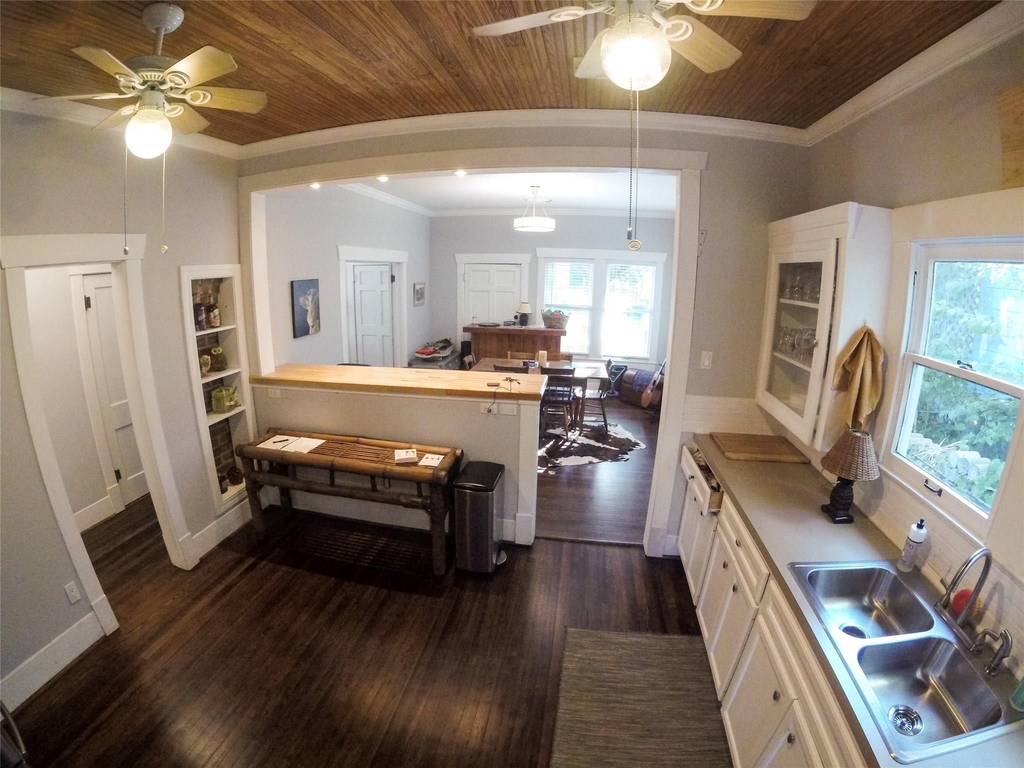 210 Tabor Street - Photo 10