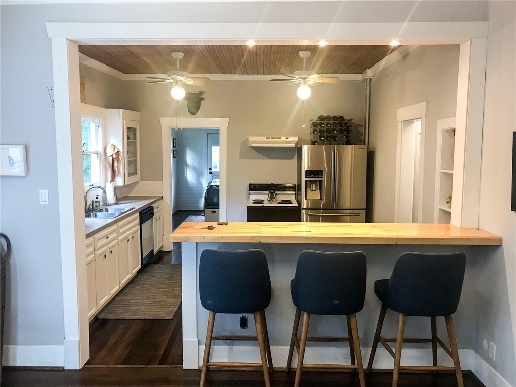 210 Tabor Street - Photo 7