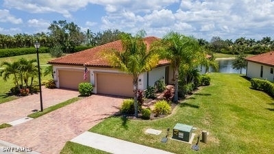 1414 Oceania Drive S - Photo 2