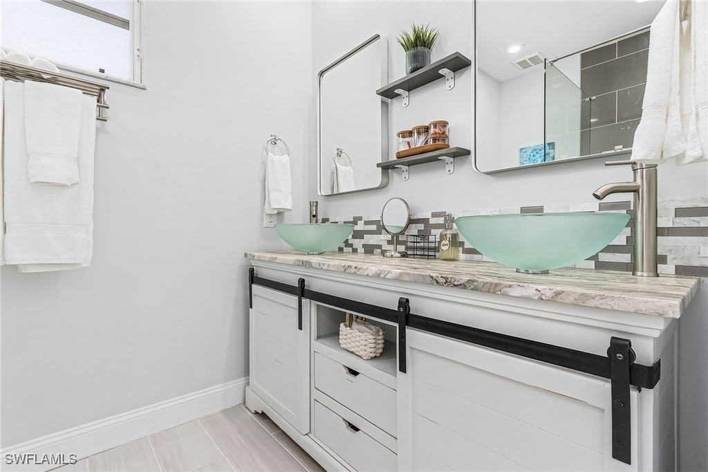 794 95th Avenue N - Photo 21