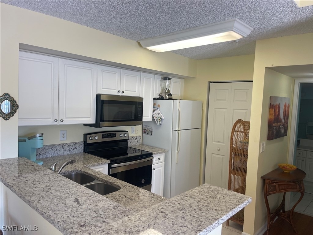 1260 Wildwood Lakes Boulevard - Photo 4