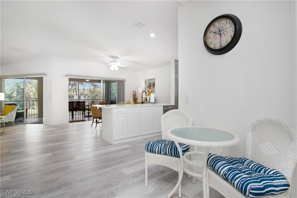 700 Diamond Circle - Photo 4