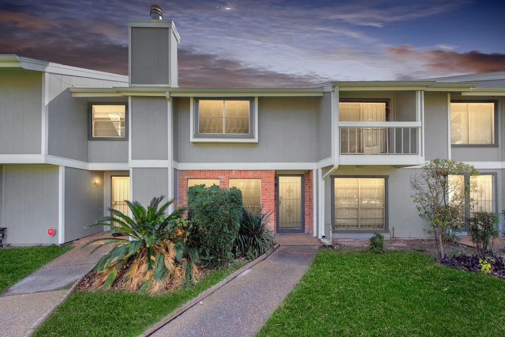 5837 Sunforest Drive - Photo 27