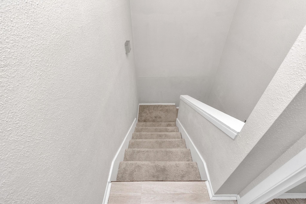 5837 Sunforest Drive - Photo 15