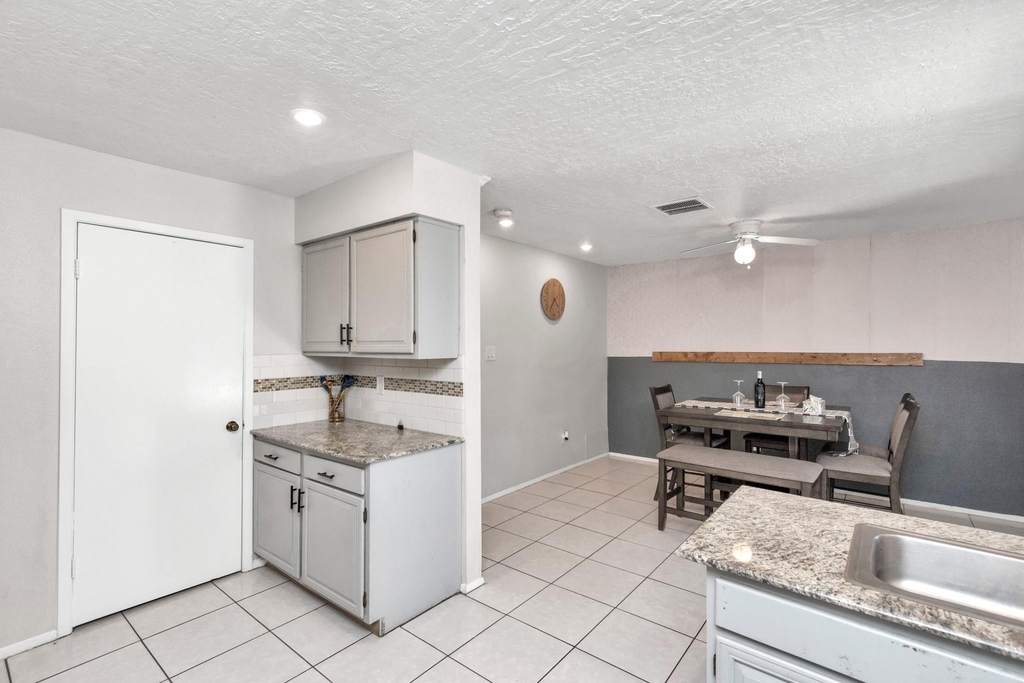 5837 Sunforest Drive - Photo 13