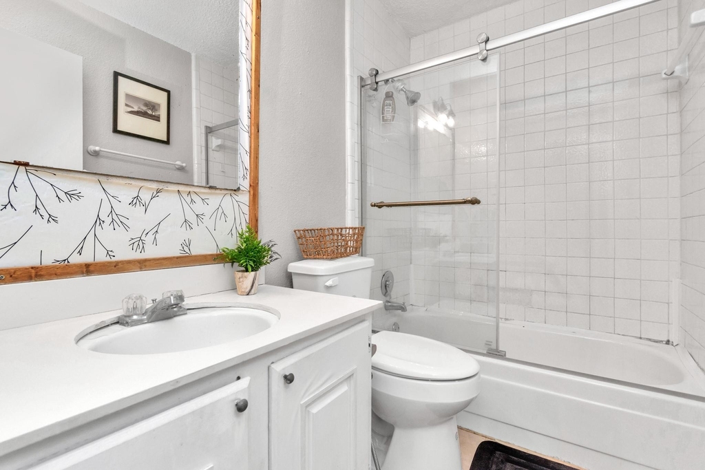 5837 Sunforest Drive - Photo 23