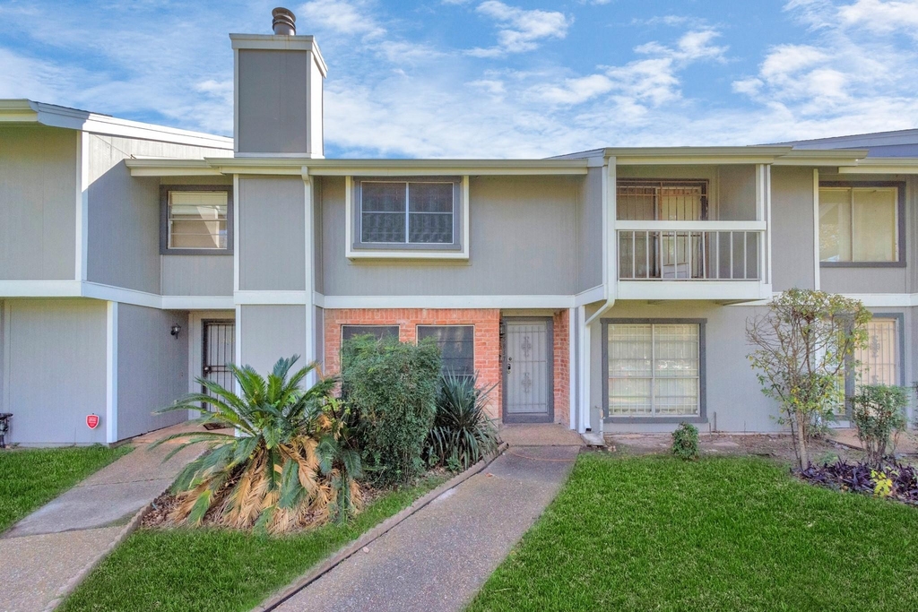5837 Sunforest Drive - Photo 28