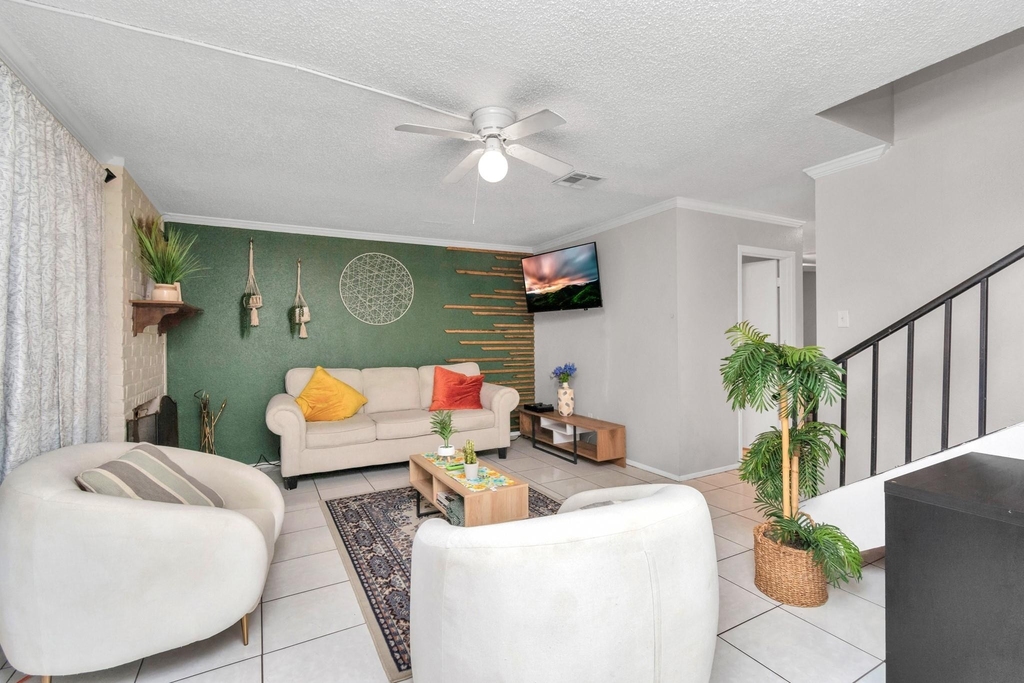 5837 Sunforest Drive - Photo 1