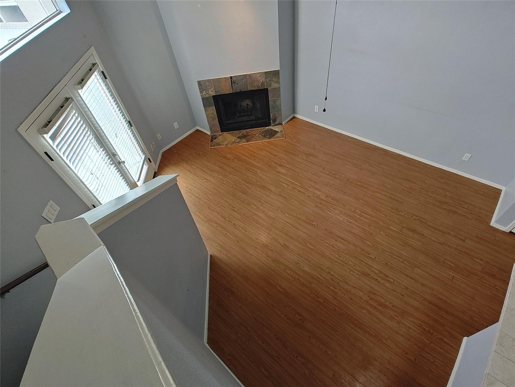 10855 Meadowglen Lane - Photo 15