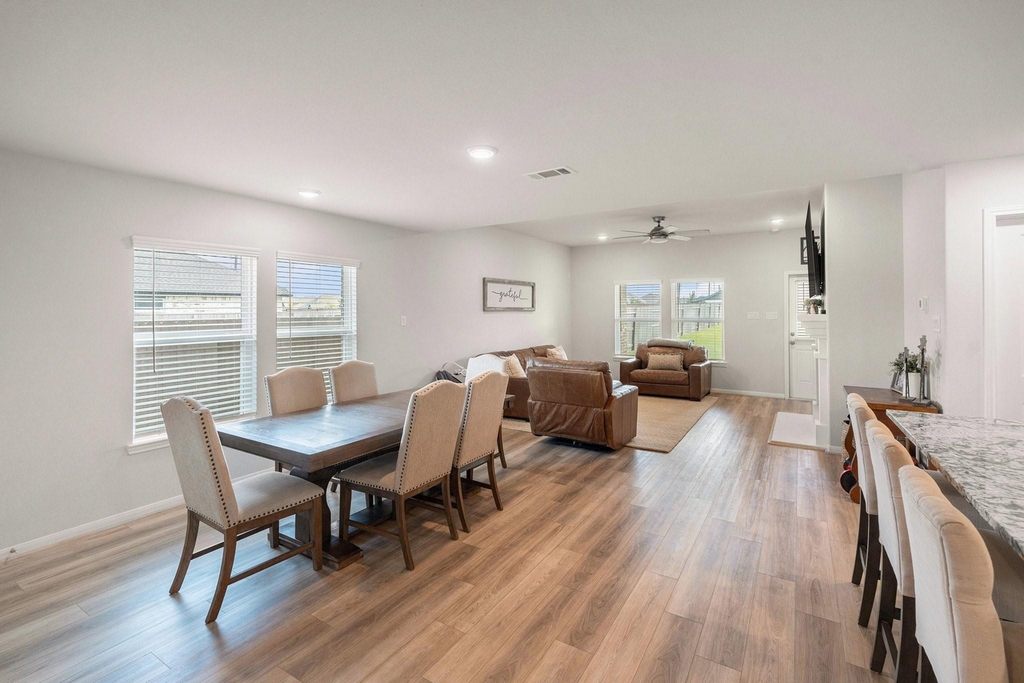 2513 Malibu Glen Drive - Photo 3