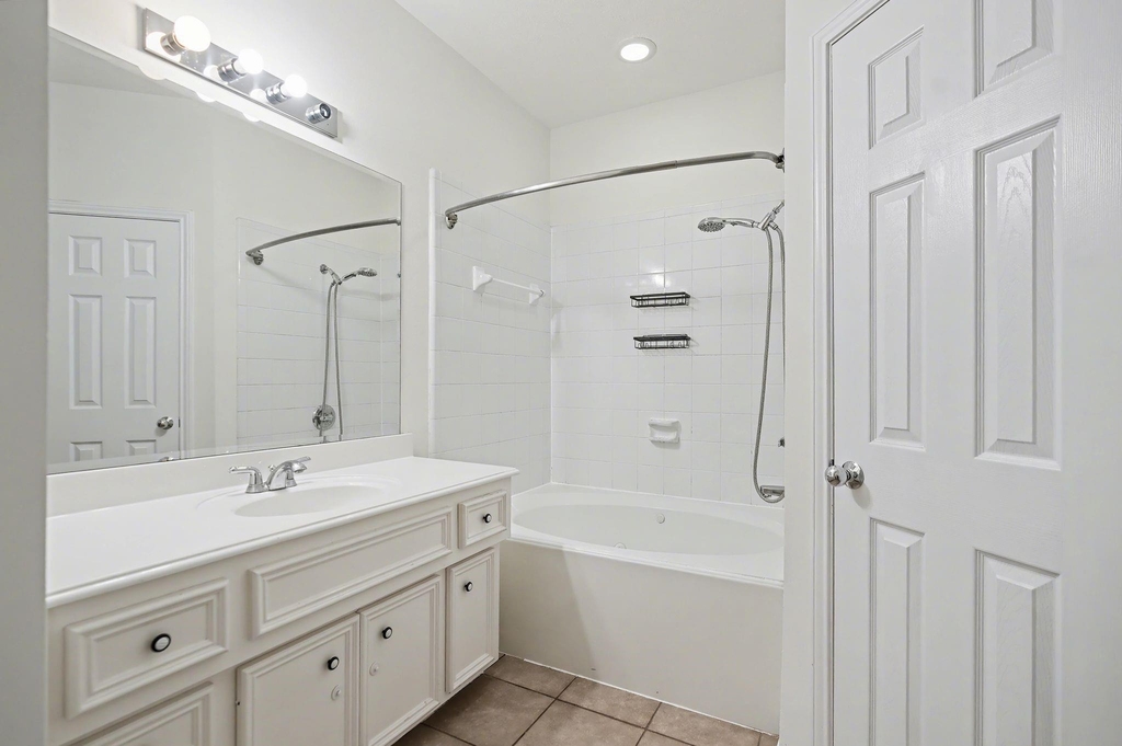 2416 Charleston Street - Photo 18