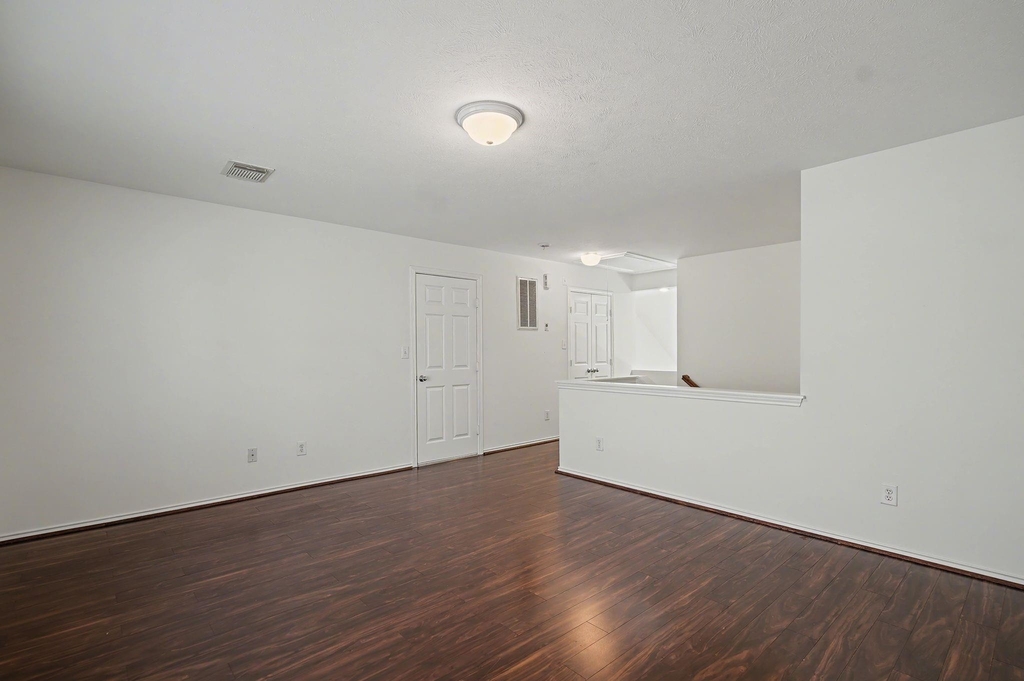 2416 Charleston Street - Photo 16