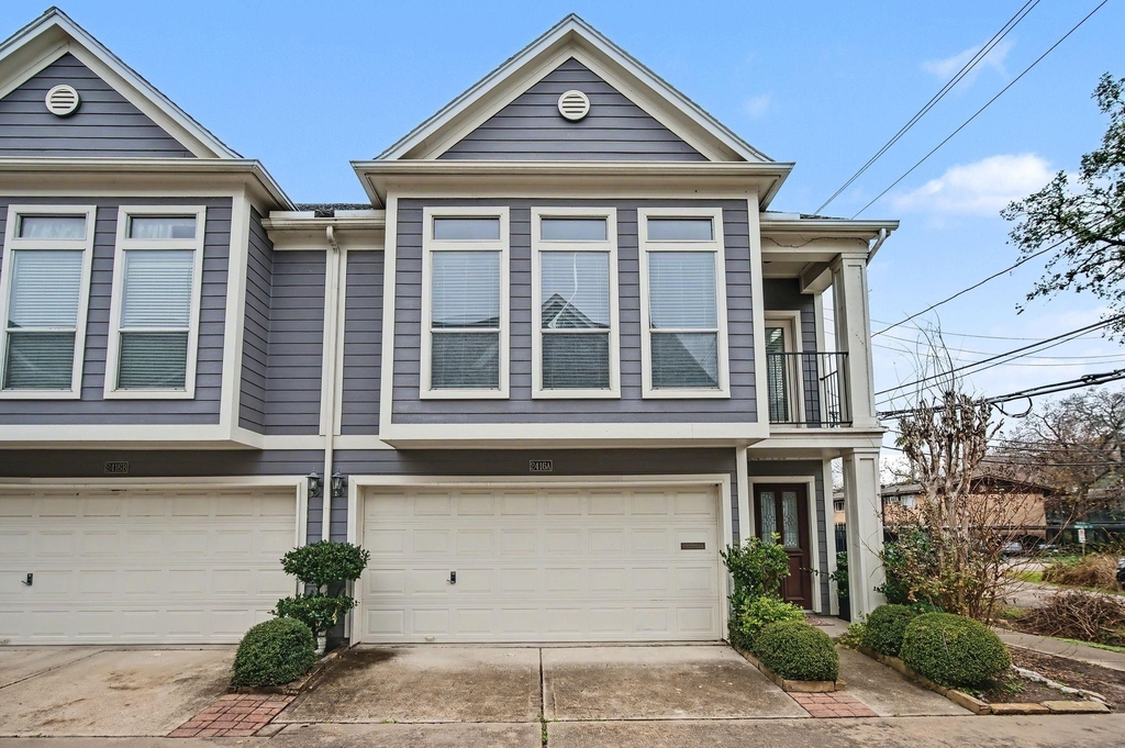 2416 Charleston Street - Photo 0