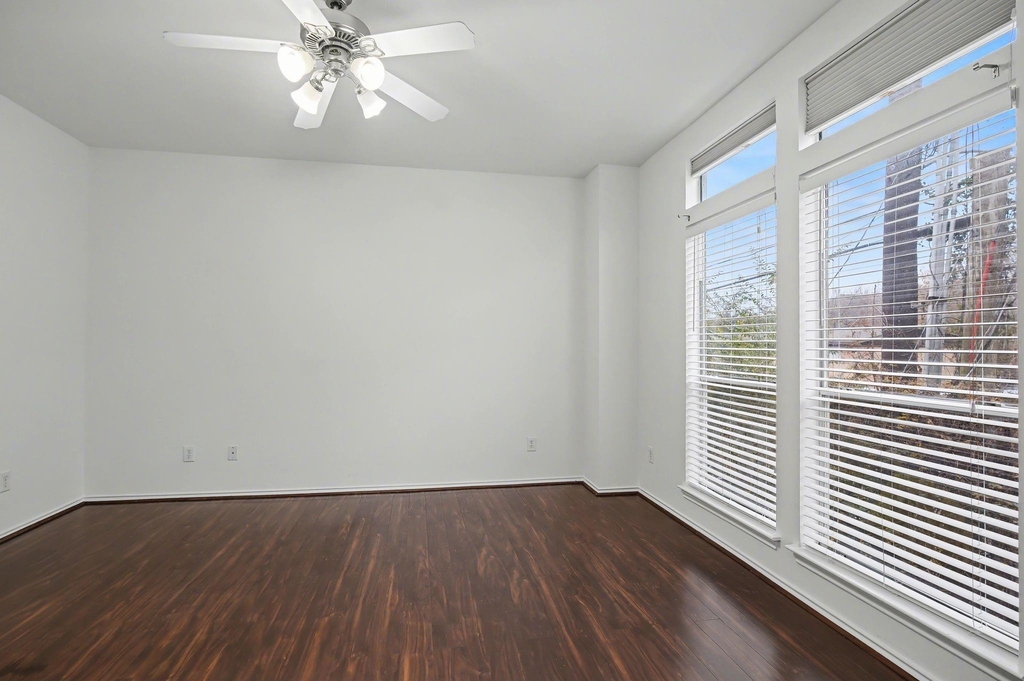 2416 Charleston Street - Photo 12