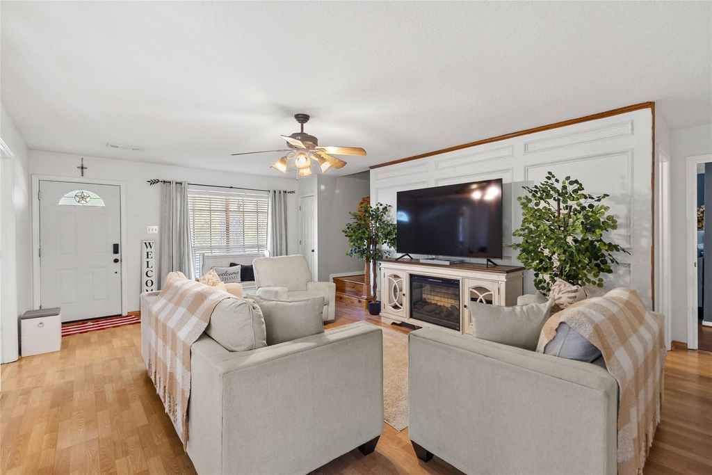 117 E Park Drive - Photo 5