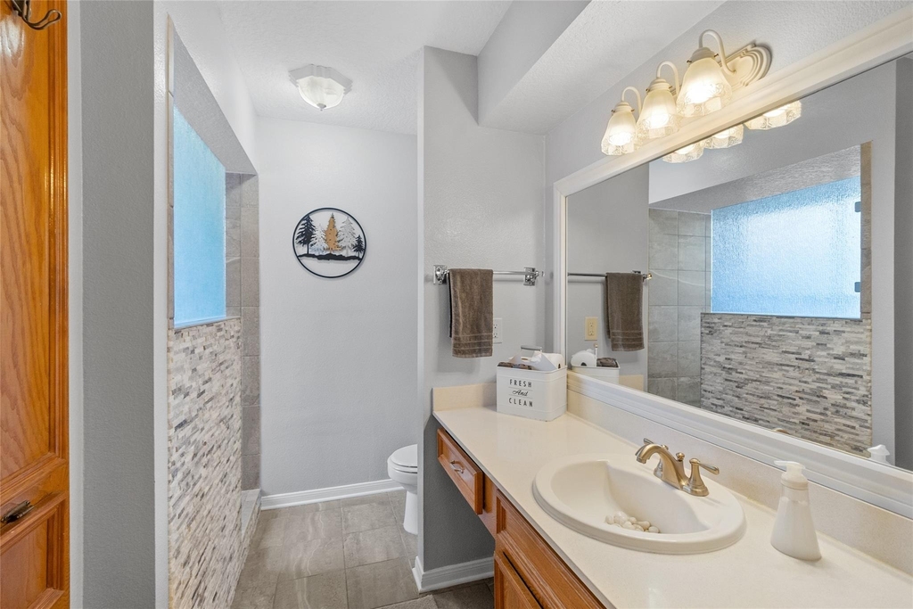 117 E Park Drive - Photo 14