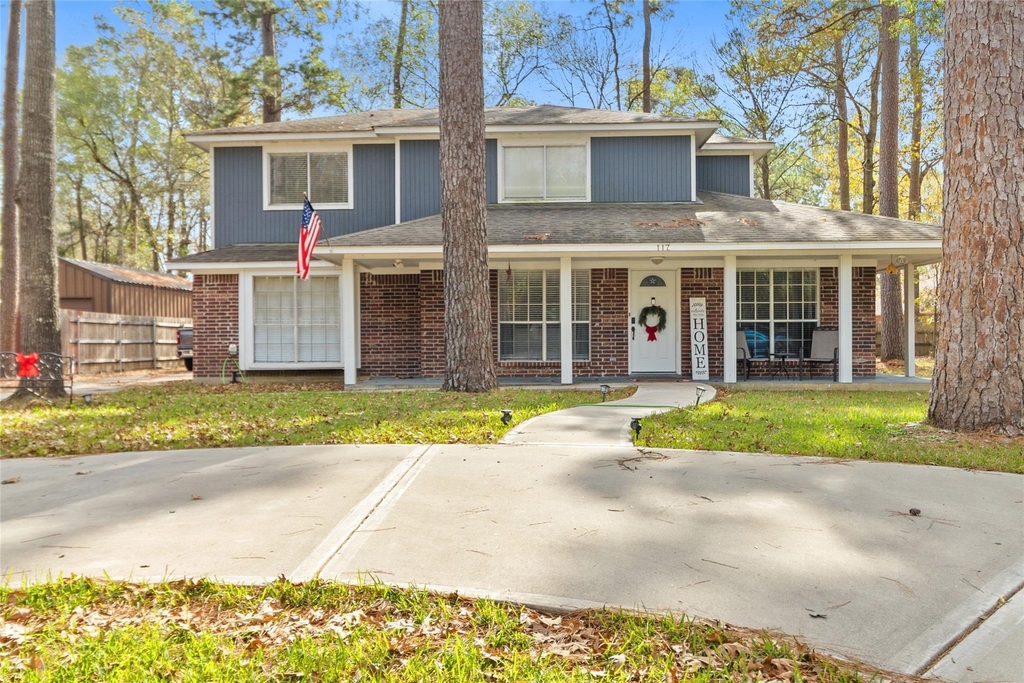 117 E Park Drive - Photo 0