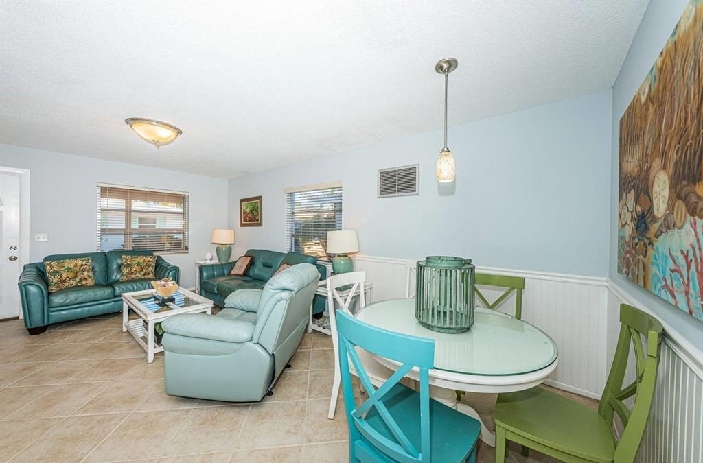 6020 Midnight Pass Road - Photo 5